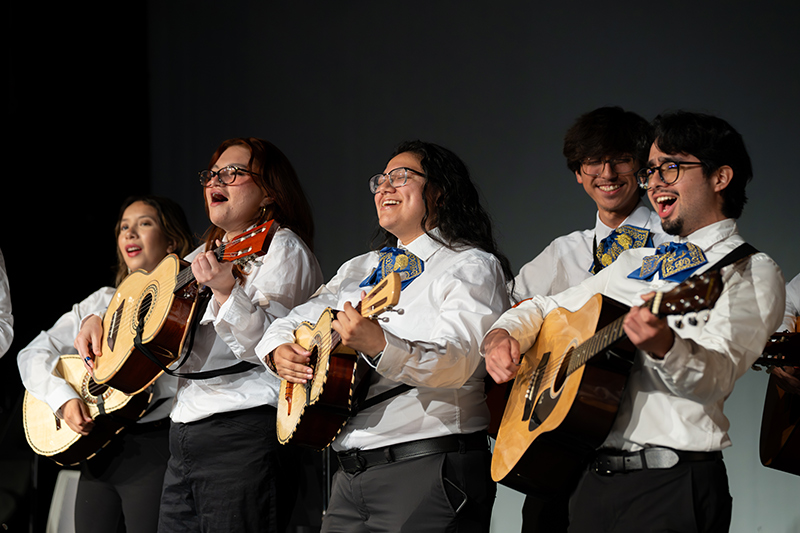 Mariachi Las Luces
