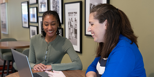 student meeting with career counselor